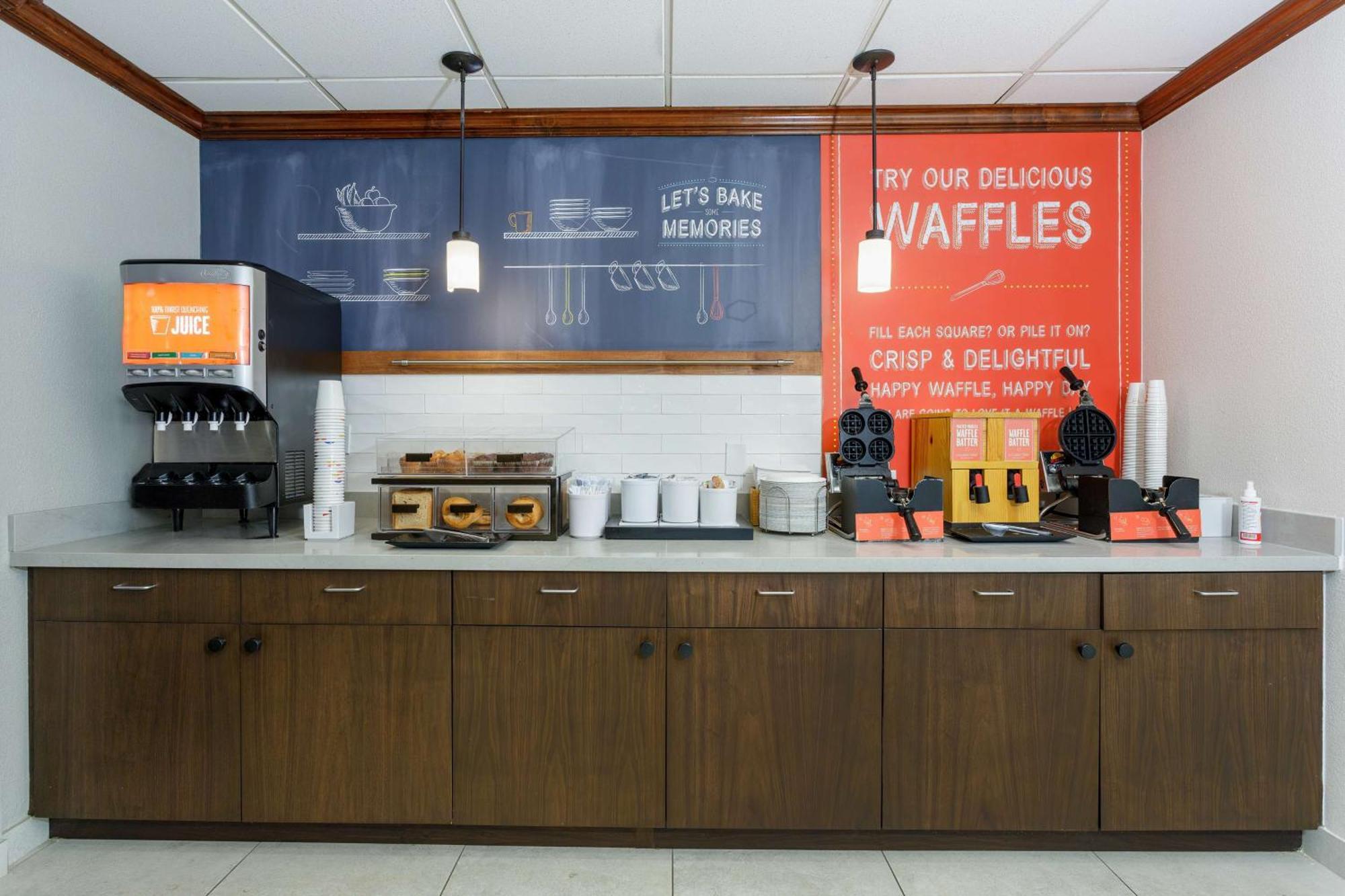 Hampton Inn & Suites Tallahassee I-10-Thomasville Road Экстерьер фото