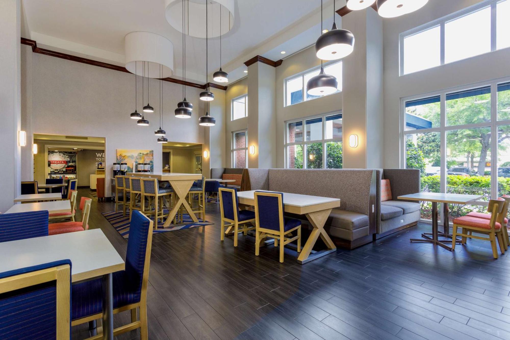 Hampton Inn & Suites Tallahassee I-10-Thomasville Road Экстерьер фото